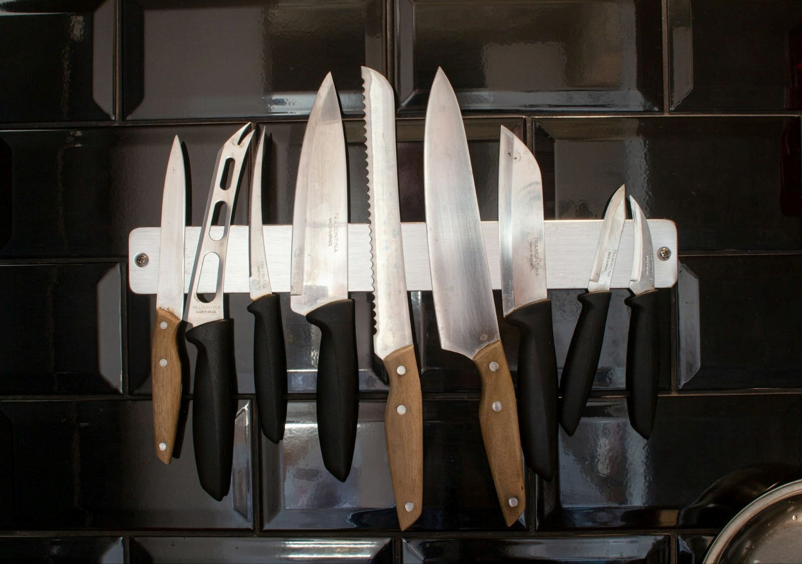 Anatomy of a Knife: Comparing Japanese and Western Knife Handles
